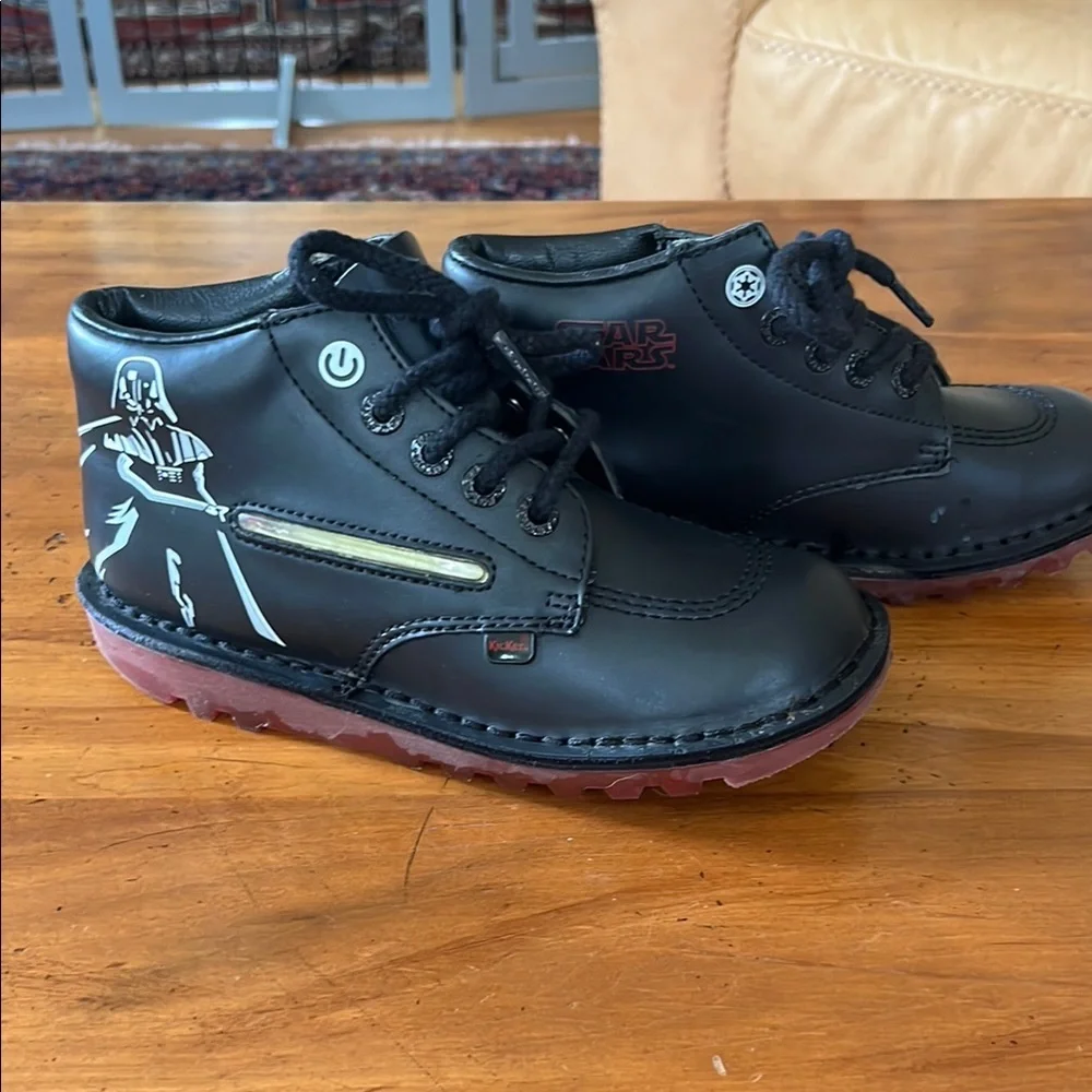 Kickers Star Wars Kids Black Boots